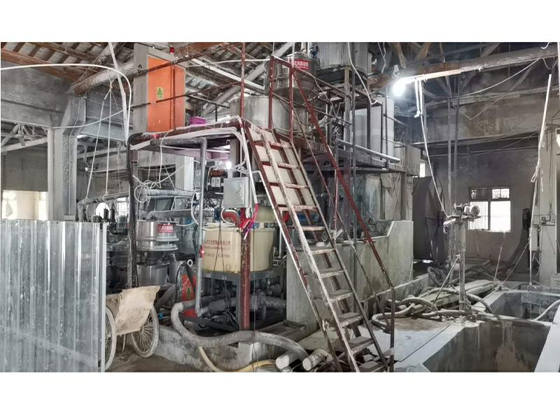 潮州某陶瓷釉料專用除鐵機(jī)